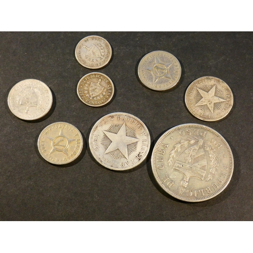 214 - CUBA.  5 Centavos (1916, 1920, 1946), 10c (1915, 1916), 20c (1915 rim damage), 40c (1915) and 1 Peso... 