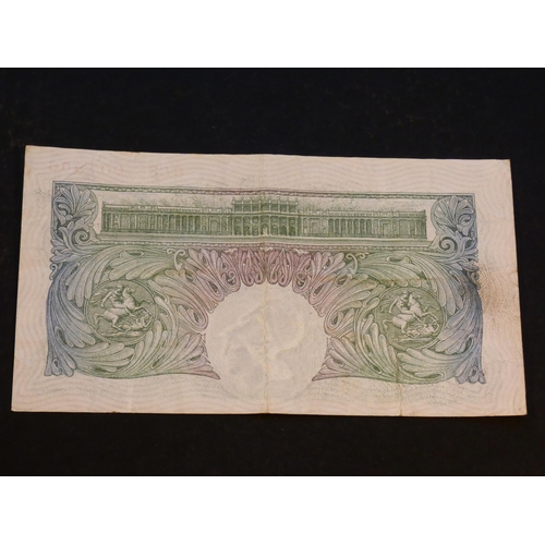 52 - BANK OF ENGLAND. 1 Pound.  Sign. MAHON, Dug.B212 (BE41c), serial number C83 007906, NF