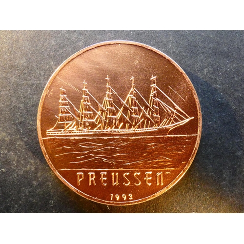 139 - BENIN.  200 Francs, 1993, sailing ship “PREUSSEN”, KM10, AUNC, streaks, scratches.