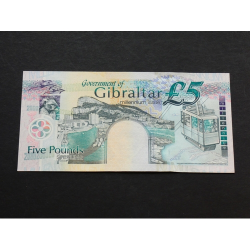 18 - GIBRALTAR.  5 Pounds, 2000, millennium issue, P-29, UNC