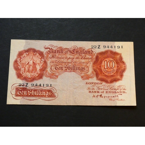 29 - GREAT BRITAIN – BANK OF ENGLAND.  10 Shillings.  Sign. PEPPIATT, B236 (BE23b), first series, serial ... 