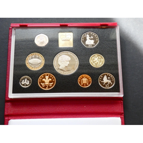 324 - UNITED KINGDOM. Proof Set.  1999, deluxe issue, 1p to £5 (9 coins) in red leather case, FDC