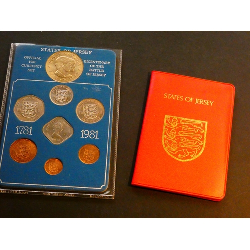 364 - JERSEY.  1 Pound, 1981, Battle of Jersey, UNC in red vinyl wallet, plus souvenir year set, 1981, ½ p... 