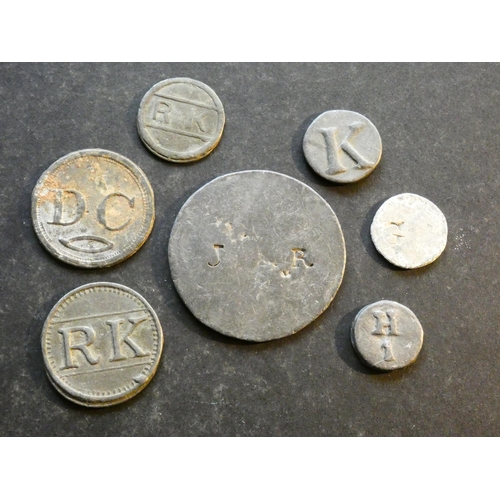 464 - HOP TOKENS.  Sussex, various, including Ashburnham, Edward Hobden, Thornden Farm, 1 bushel, H-270.  ... 