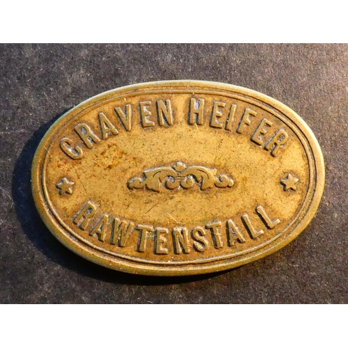 480 - INN & REFRESHEMENT TOKENS.  Lancashire, obverse; CRAVEN HEIFER RAWTENSTALL, reverse; 1½d, oval brass... 