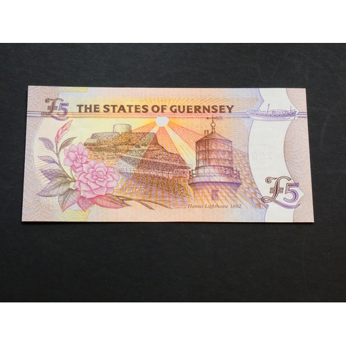 71 - GUERNSEY.  5 Pounds, 2000, sign. D.P. TRESTAIN, millennium issue, GU46 (P-60), serial number M234747... 