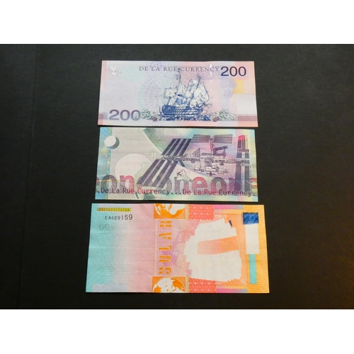 75 - BANKING EPHEMERA.  ATM Test notes, De La Rue & Co.; 1 Housenote, 1999, Isaac Newton / international ... 