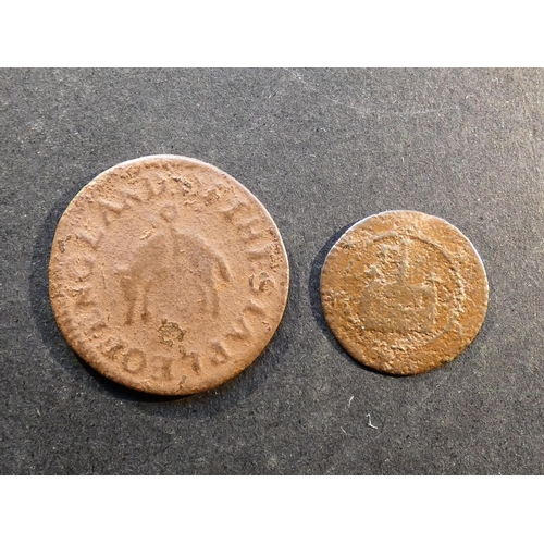 69 - TOKENS - 17th CENTURY.  Uncertain location, Farthing, obverse; four stars around inner circle, withi... 