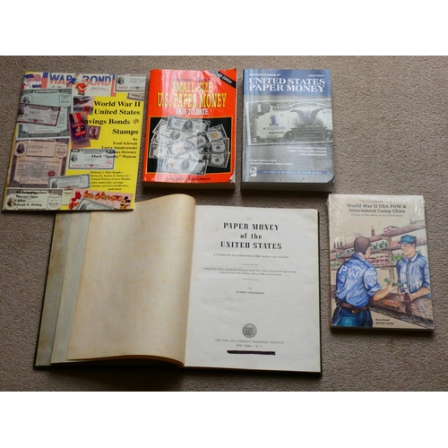 121 - BOOKS.  David Frank & David E. Seelye, “THE COMPLETE BOOK OF WORLD WAR II USA POW & INTERNMENT CAMP ... 