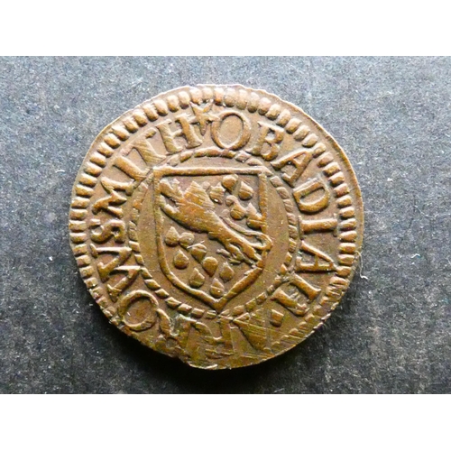 385 - TRADESMEN’S TOKENS, 17TH CENTURY.  Gloucestershire, Farthing, Tetbury, obverse; OBADIAH ARROWSMITH, ... 