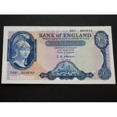 73 - GREAT BRITAIN, BANK OF ENGLAND.  5 Pounds.  Sign. O’BRIEN, B277 (BE97b), serial number A04 860640, A... 