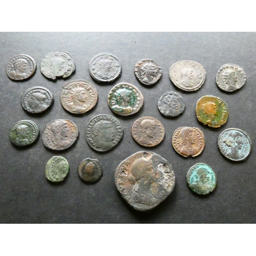 31 - ROMAN EMPIRE.  Various, including Faustina Junior (daughter of Marcus Aurelius, 161-180 CE), brass S... 