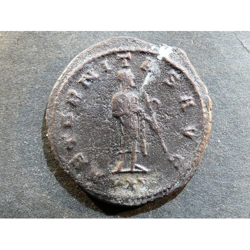 31 - ROMAN EMPIRE.  Various, including Faustina Junior (daughter of Marcus Aurelius, 161-180 CE), brass S... 