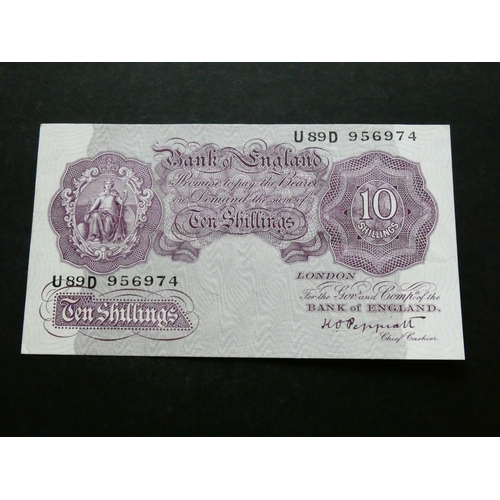 1 - GREAT BRITAIN, BANK OF ENGLAND.  10 Shillings, sign. PEPPIATT, Duggleby-B251 (BE24c), serial number ... 