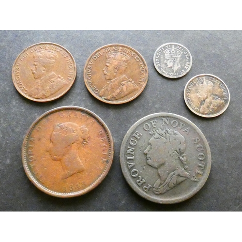 45 - CANADA.  1 Cent, 1918, together with 10 Cents, 1912, plus Newfoundland, 1 Cent, 1929 & 5 Cents, 1941... 