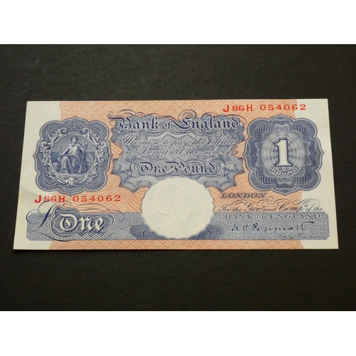 23 - GREAT BRITAIN, BANK OF ENGLAND.  1 Pound.  Sign. PEPPIATT, B249 (BE47j), serial number J86H 054062, ... 