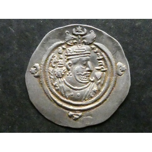 127 - SASSANIAN EMPIRE. Khusru II (590-623CE), silver Drachm, 31mm, 3.53g, Hamadan mint(?), Year 37, VF