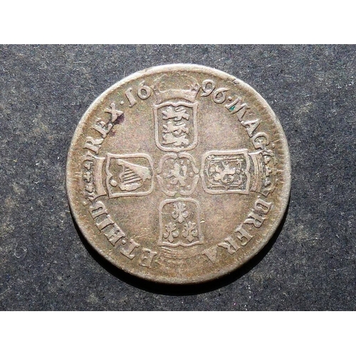 200 - UNITED KINGDOM.  Shilling.  1696y, first bust, York mint, y below bust, S-3502, NF