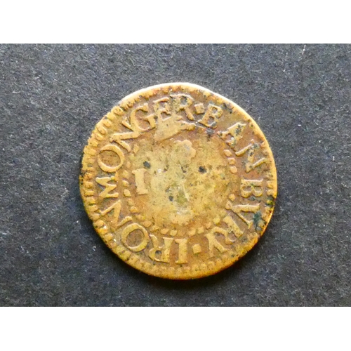 348 - TRADESMEN’S TOKENS, 17TH CENTURY.  Oxfordshire, Banbury, Farthing, obverse; HENRY SMITH IN, H.M.S., ... 