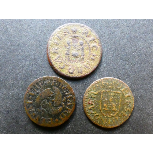 370 - TRADESMEN’S TOKENS, 17TH CENTURY.  Oxfordshire, Oxford, Farthing, x3, including obverse; RICHARD CAR... 