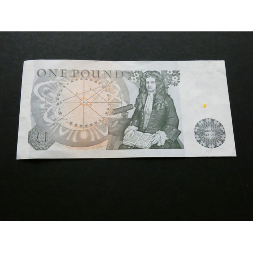 61 - GREAT BRITAIN, BANK OF ENGLAND.  1 Pound.  Sign. J.B. PAGE, experimental issue, Duggleby-B339a (BE85... 