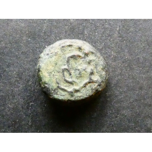 138 - GREEK. Italy, Lucania, AE Sextans, 10mm, 2.09g, of Paestum, circa 1st Century BCE, obverse; aryballo... 