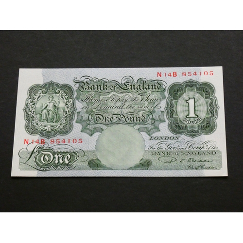 56 - GREAT BRITAIN, BANK OF ENGLAND.  1 Pound.  Sign. BEALE, B268 (BE54c), serial number N14B 854105, AUN... 