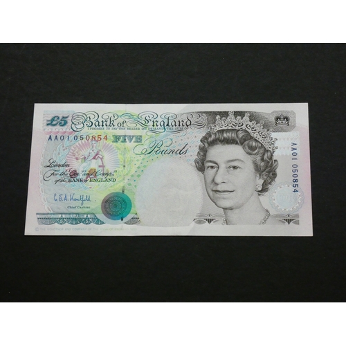 67 - GREAT BRITAIN, BANK OF ENGLAND.  5 Pounds.  Sign. KENTFIELD, B363 (BE120a), serial number AA01 05085... 