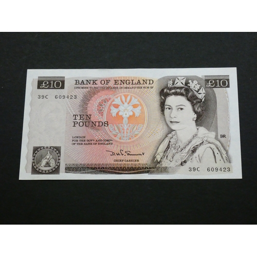 72 - GREAT BRITAIN, BANK OF ENGLAND.  10 Pounds.  Sign. SOMERSET, B347 (BE161c), serial number 39C 609423... 