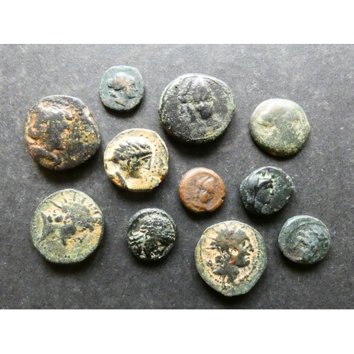 82 - COINS.  Ancient Greek, Seleukid Kingdom.  Small group of bronze types, circa 3rd to 1st Century BCE,... 