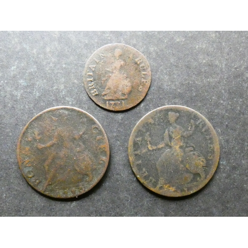 135 - TOKENS. 18th Century evasive coinage, England, Halfpenny, 1779, obverse; CORNWALLIS IND., bust of Ge... 