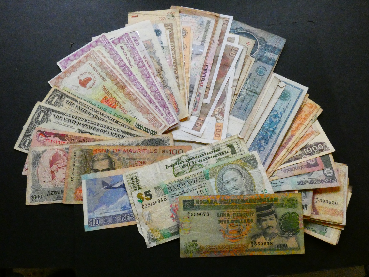 BANKNOTES. World, collection including Barbados x2, Belgium x1, Brunei ...
