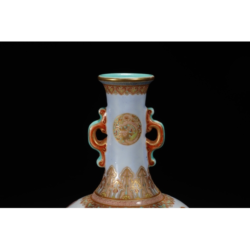 114 - A famille-rose and gilt decorated vase with qianlong four-chacracter mark, Qing Dynasty 16cm high, 1... 