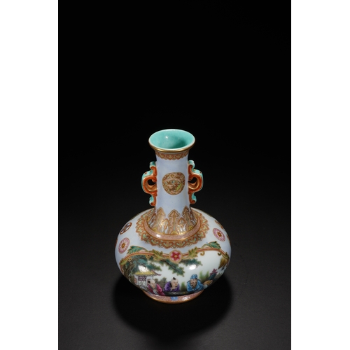 114 - A famille-rose and gilt decorated vase with qianlong four-chacracter mark, Qing Dynasty 16cm high, 1... 