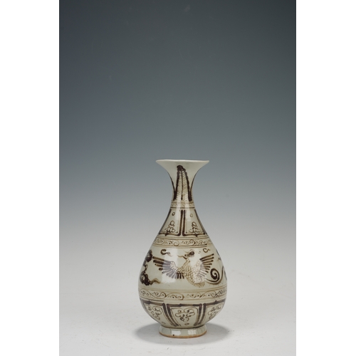 203 - A brown painted vase yuhuchunping 29cm high, 14cm wide