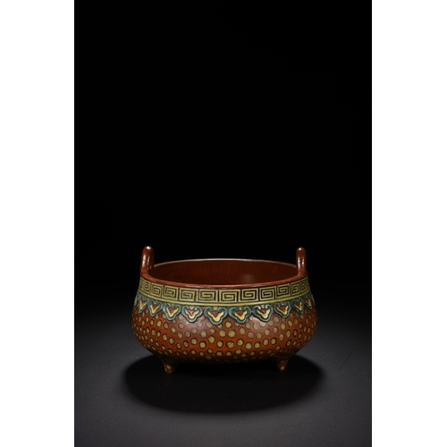 70 - A brown-glazed tripod censer with qianlong four-character mark13cm diameter, 8cm high