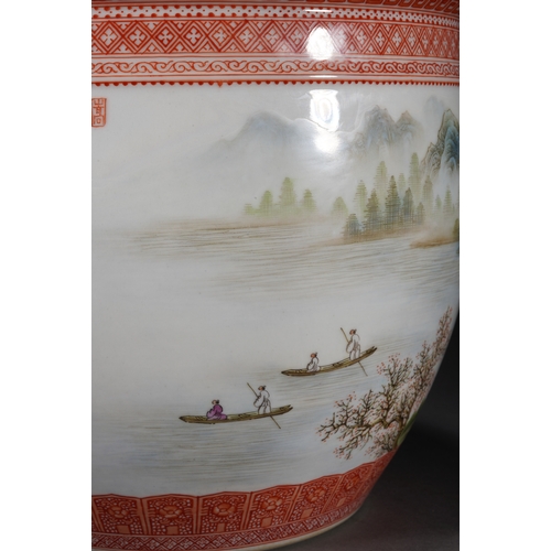 91 - A famille-rose jardinere, Qing Dynasty 26.5cm diameter, 22cm high