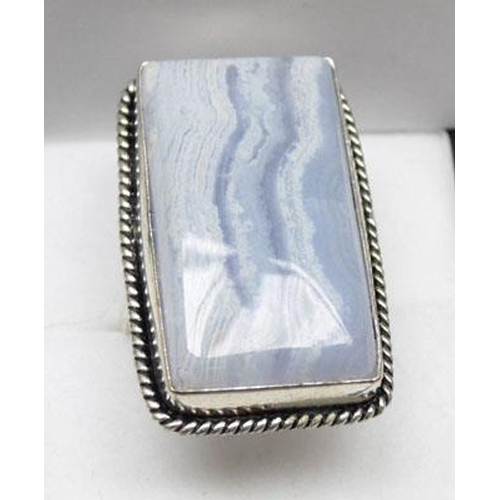 131 - 925 silver lace agate ring - size R 1/2