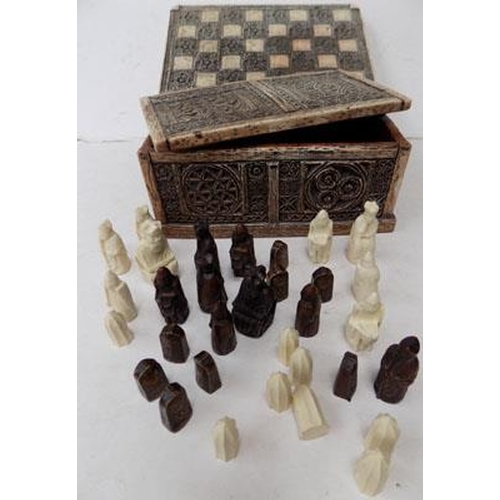 146 - Unusual chess set