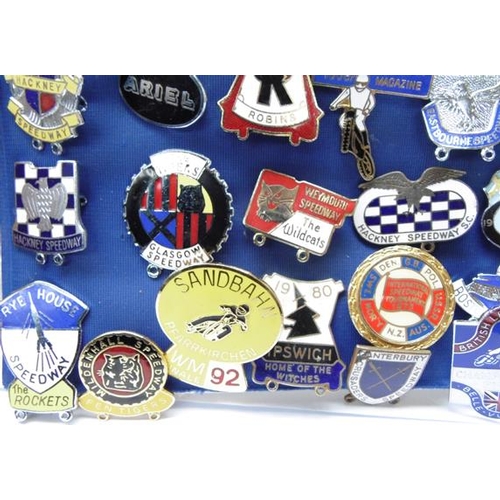 257 - Good collection of vintage enamel Speedway badges, x 30