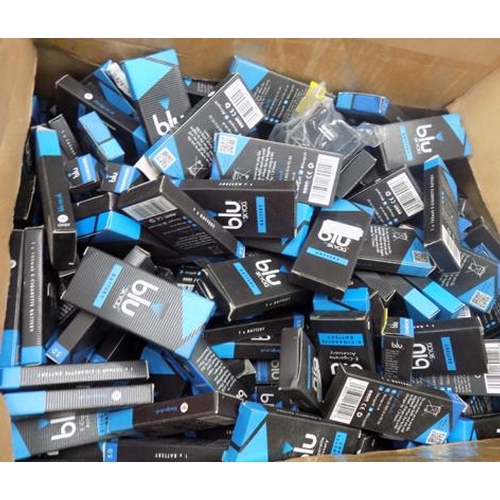 761 - Large amount of Blu-sky cig batteries