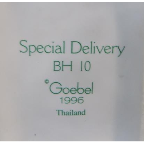 307 - Goebel figure-Special Delivery 6