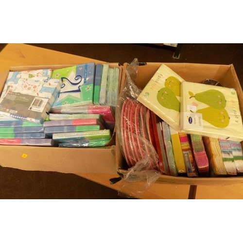 575 - Two boxes of party ware
