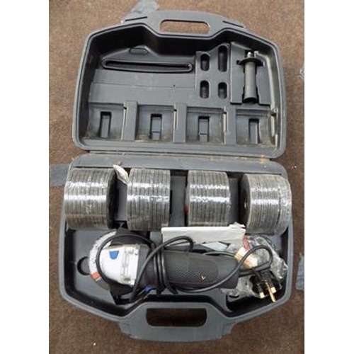 489 - Cased grinder and kit