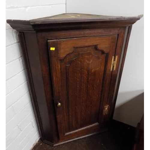 507 - Old shelved & drawered wall cabinet