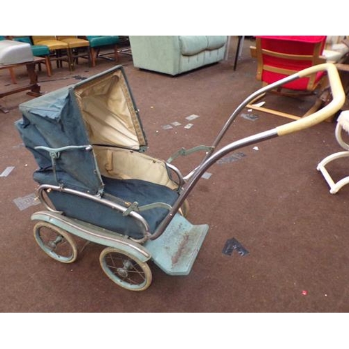 Vintage silver cheap cross pushchair