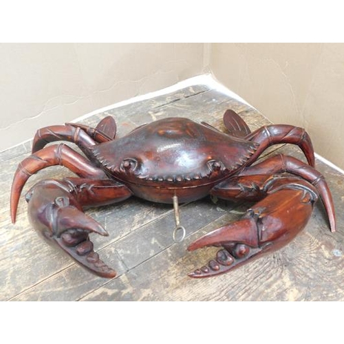 185 - Wooden crab trinket box with key-slight damage