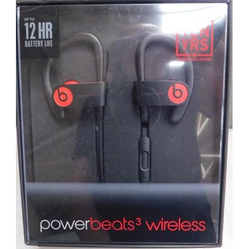 20a - Beats headphones