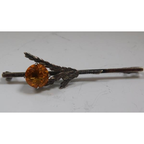 229 - Vintage sterling silver wheatsheaf brooch with orange stone