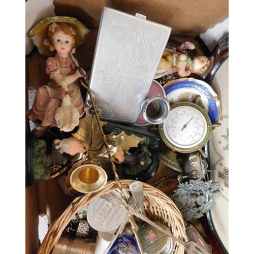 5 - Collection of vintage & antique items, pewter ware, card case, pocket watches, china thimbles etc